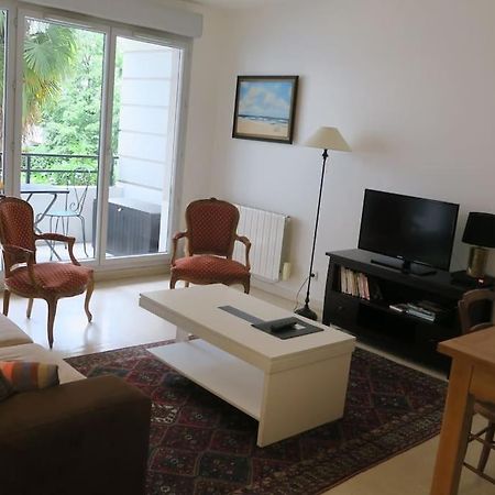 Appartement Confortable Et Au Calme Avec Terrasse Proche Du Metro - Accueil Personnel ليون المظهر الخارجي الصورة